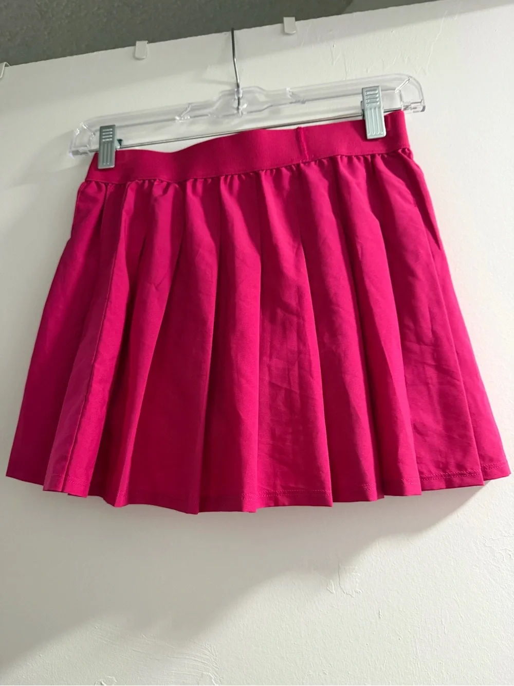NWOT ALO Yoga Fuchsia Pink Circle Skater Skirt